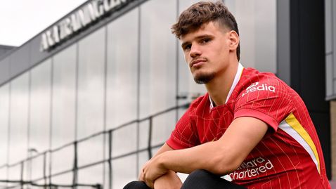 Идвам в най-големия клуб в Англия, щастлив е Керкез