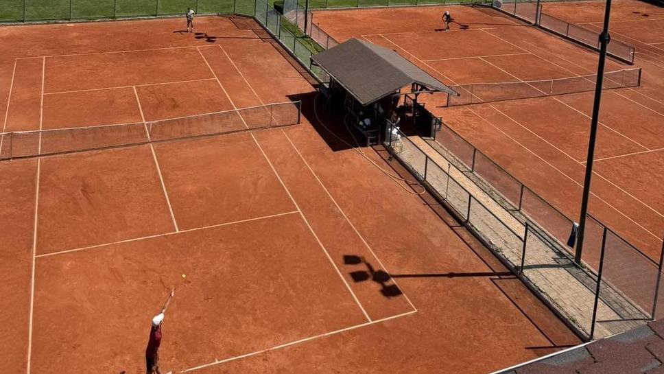Четири българчета се класираха за полуфиналите на сингъл на ITF турнира в Добрич