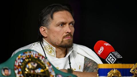 Олександър Усик обяви изненадващо решение