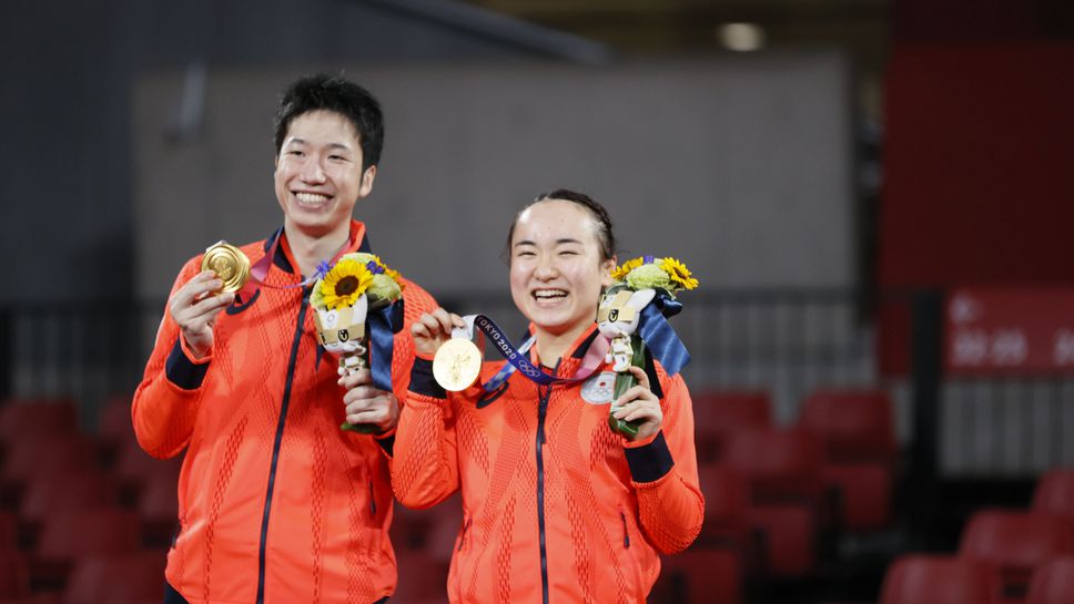 Титла за Япония на смесени двойки в турнира по тенис на маса