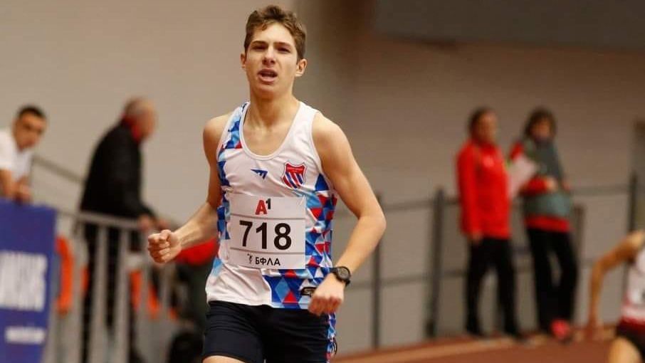Димитър Панделиев се класира за финала на 400 м/пр на Европейския младежки олимпийски фестивал
