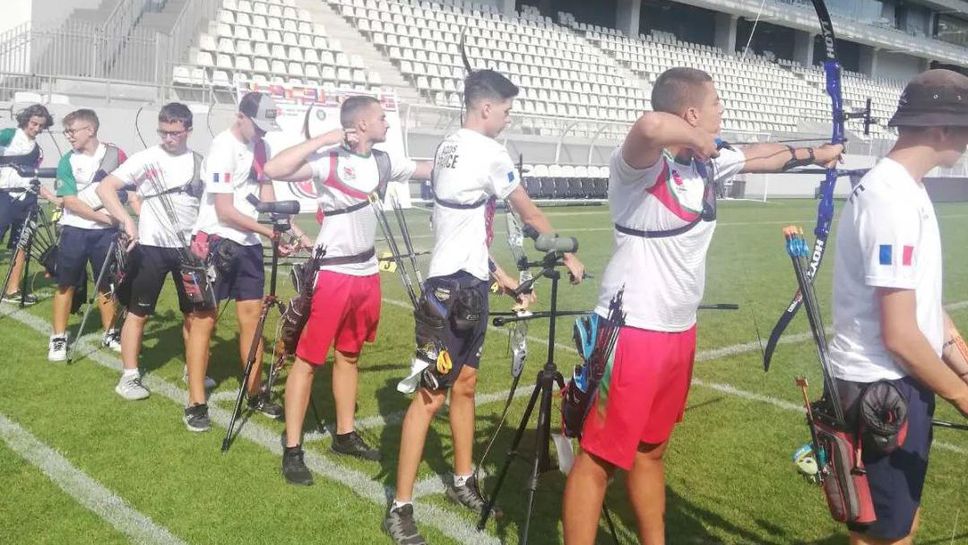 Добра стрелба на кадетите в квалификациите на Европейската младежка купа в Букурещ