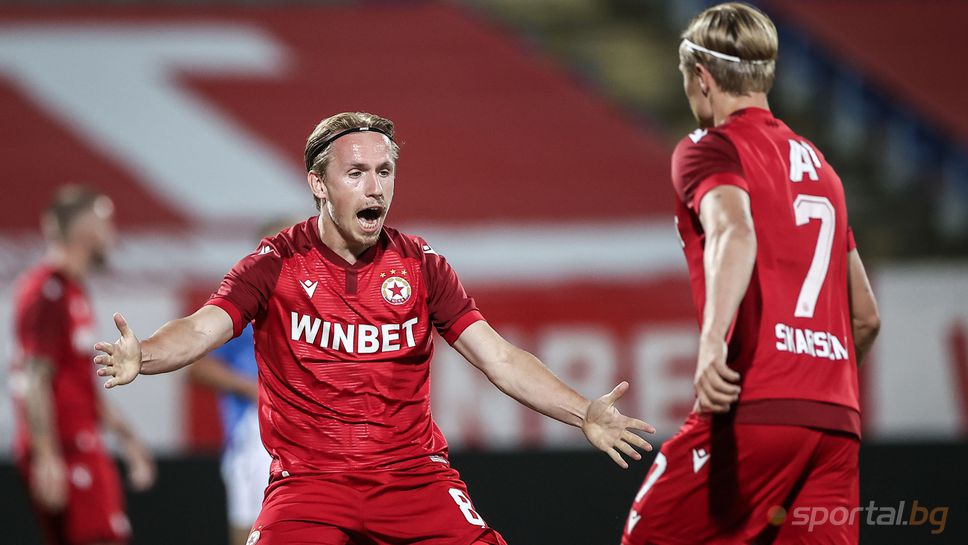 Задава се мащабна раздяла, доста футболисти на ЦСКА с неясно бъдеще, ето част от имената