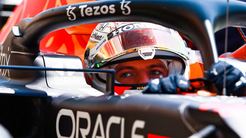 Верстапен не се фокусира върху рекорди в преследването на титлата