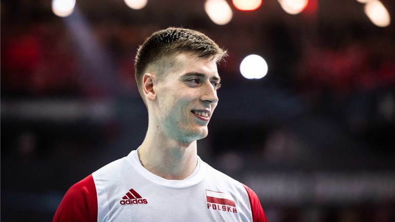 Камил Семенюк стана герой за Полша при успеха над България