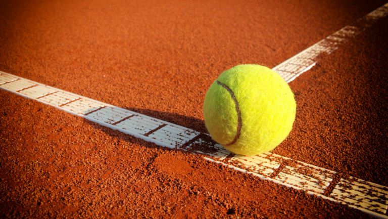 Тенис клуб 15 40 и Интерактив Тенис организират тенис надпревара за