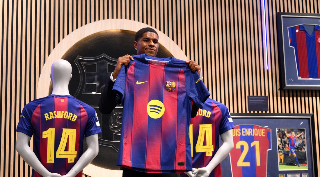 Барселона закъсня и с дебюта на новия си екип