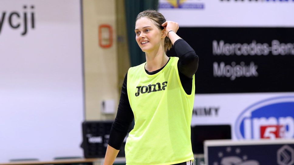 Борислава Христова и Сепси не спират с победите