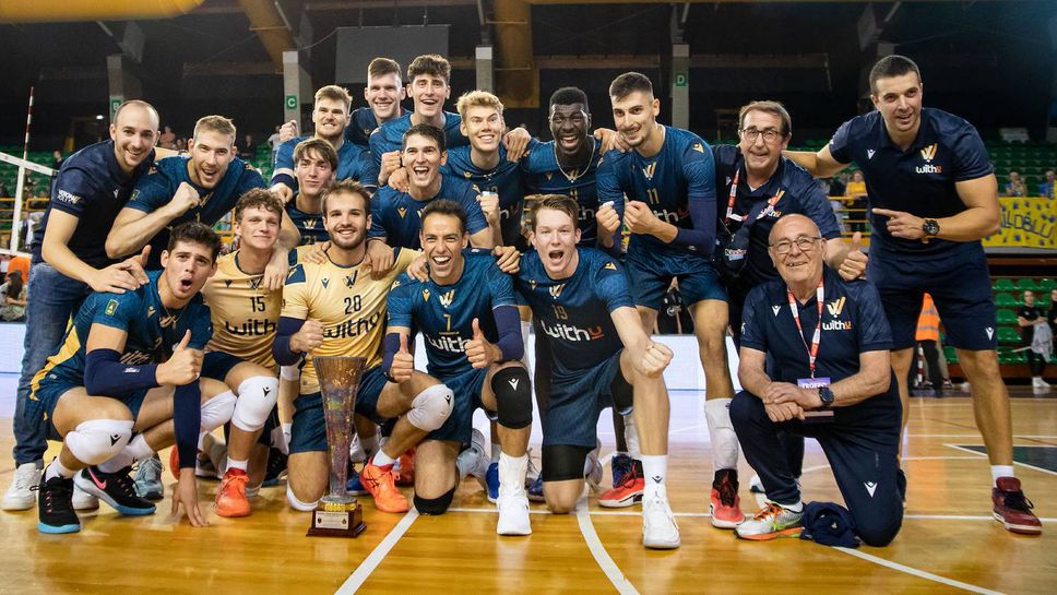 Алекс Грозданов и Верона стартираха сезона с трофей