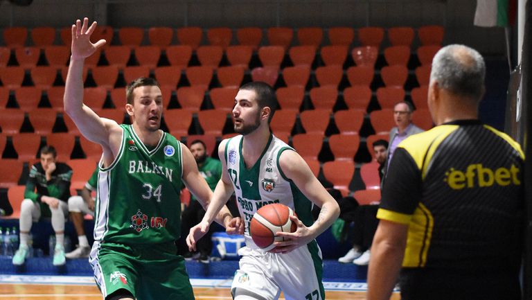 Баскетболистът на Берое Мартин Стефанов отбеляза 14 точки в неофициалния