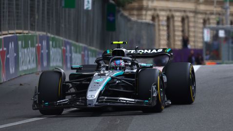 От Мерцедес прогнозираха оспорвана битка с Ферари и Ред Бул до края на сезона