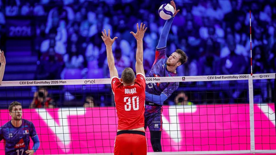 Полша поведе на Франция във финала на ЕвроВолей 2026