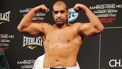 Благой Иванов излиза срещу опасен бразилец в UFC 274