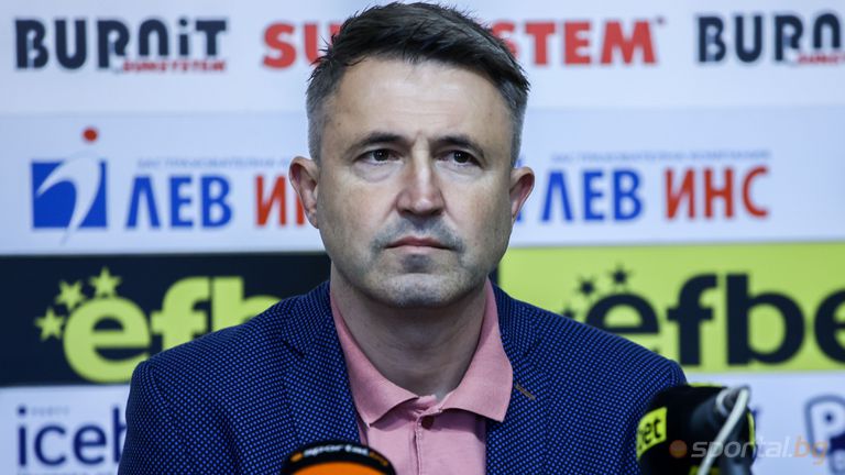 Президентът на Вихрен Сандански Георги Манолев даде пресконференция преди мача