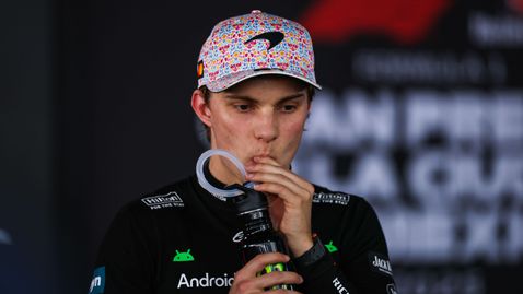  Гюнтер Щайнер посъветва Пиастри да напусне Макларън 