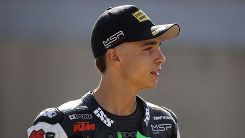 Пилот от Moto3 е в тежко състояние след зверския инцидент в Малайзия