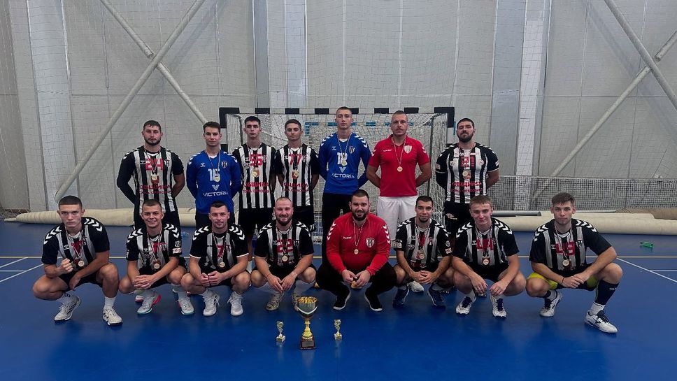 Локомотив (ГО) с пета поредна победа в хандбалния шампионат