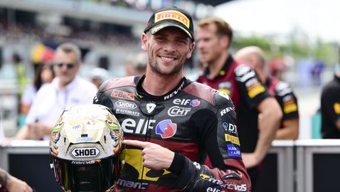  Диксън завоюва в Малайзия, Морейра поведе в борбата за купата в Moto2 