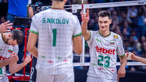 Обещанието на Алекс Николов към Мони Николов за победата над САЩ: Върнах се, момче!