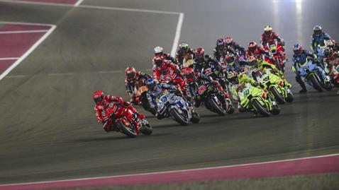 Шефът на MotoGP отива в Катар, за да се вземе решение за състезанието другата седмица
