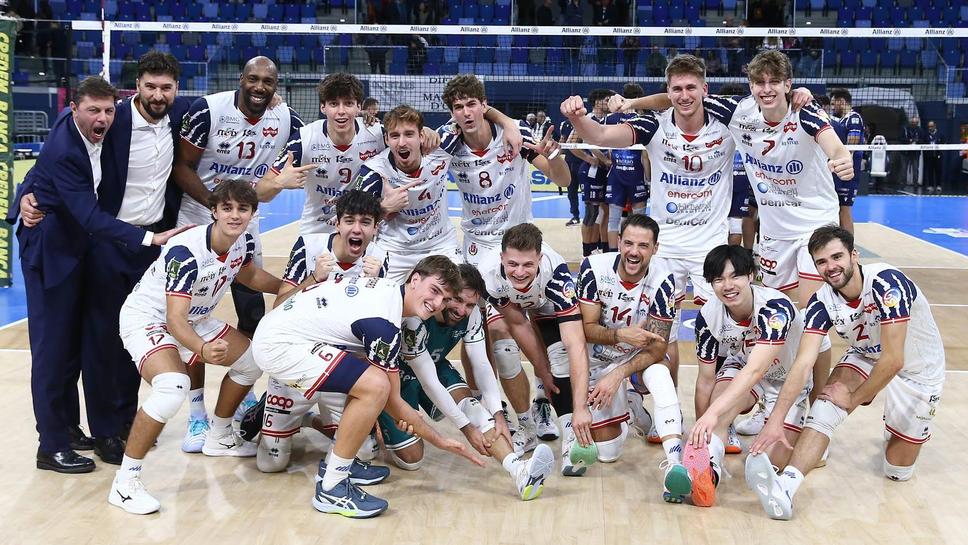 Георги Татаров с 6 точки при драматична победа на Милано над Кунео