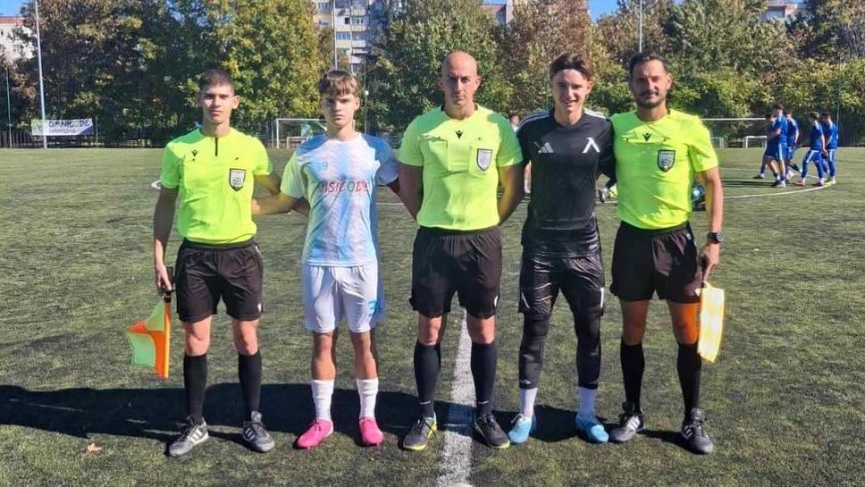 Два гола на Петров донесоха победа на Академик над Левски при U17