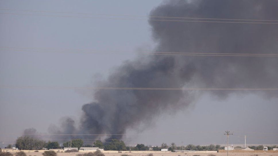Пожар избухна на 3 километра от стадион в Катар