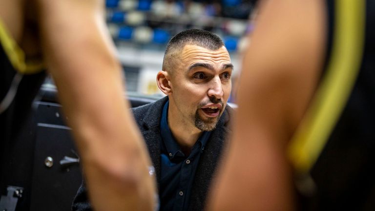 Старши треньорът на Академик Пловдив Йордан Янков говори след успеха