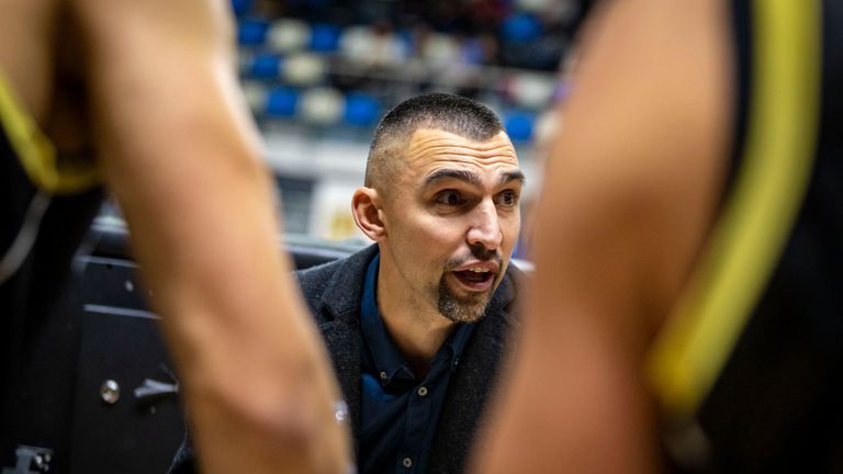 Старши треньорът на Академик Пловдив Йордан Янков изброи причините за