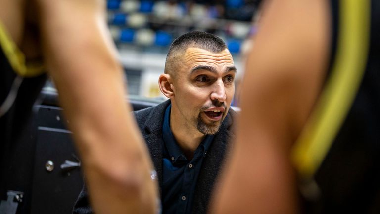 Старши треньорът на Академик Пловдив Йордан Янков сподели своята гледна