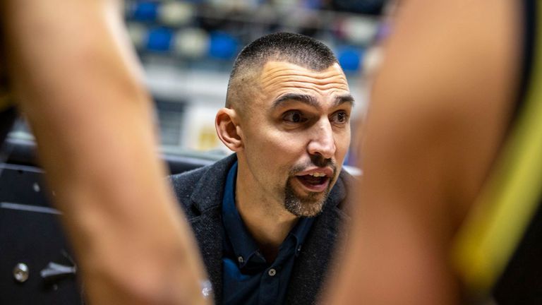 Старши треньорът на Академик Пловдив Йордан Янков сподели първите си