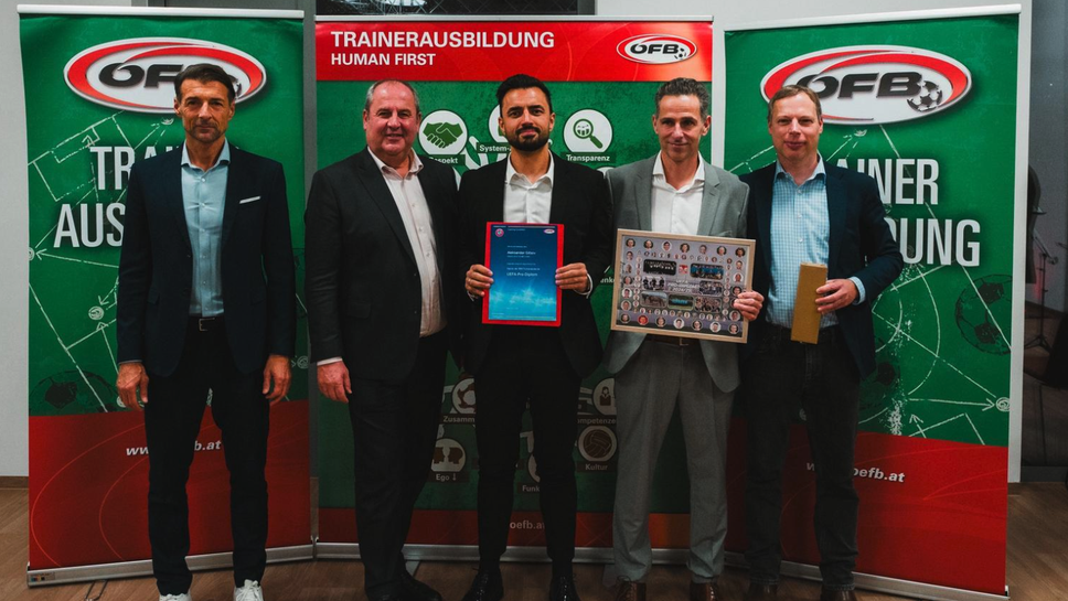 Бившият помощник треньор на ЦСКА Александър Гицов взе при лиценз