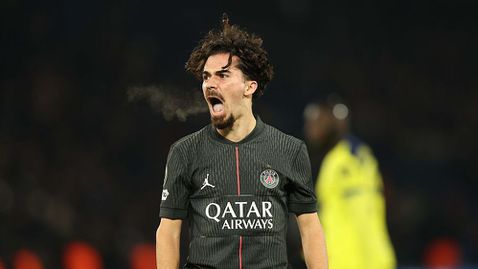 С хеттрик на Витиня ПСЖ нанесе първа загуба на Тотнъм в мач с осем гола