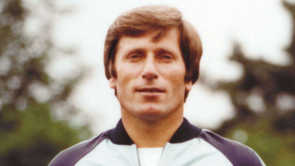 Почина легендарен треньор на Байер (Леверкузен)