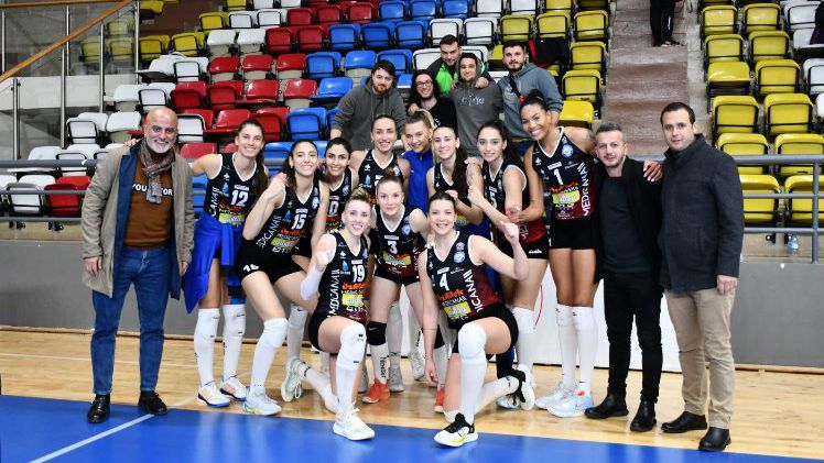 Александра Миланова с 14 точки, Нилюфер със 7-а победа в Турция