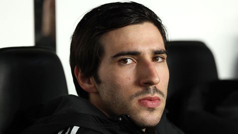 Ювентус продължава да мечтае за Тонали