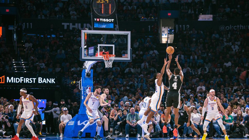 Де’Арън Фокс беше най резултатен в срещата Оклахома – Сан