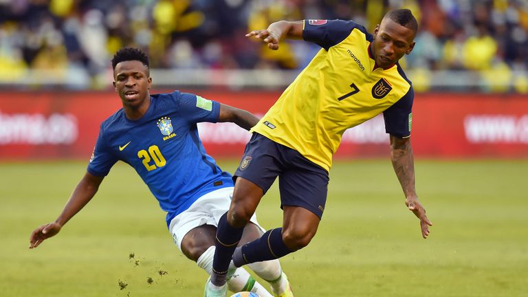  Еквадор измъкна хикс от Бразилия в вманиачен мач с основен воин съдията 