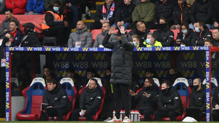  Ливърпул може да направи два изходящи прехвърлянето, само че входящ подобен не се възнамерява 