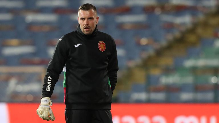 Един от националните вратари на България Мартин изненадващо разтрогна своя