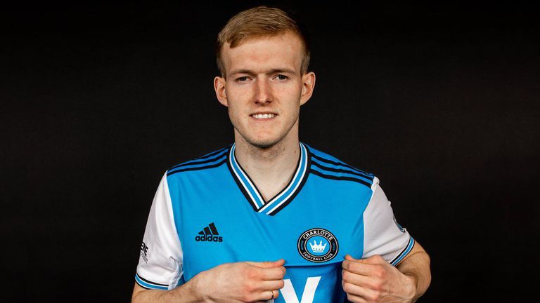  ФК Шарлът притегли полски национал 