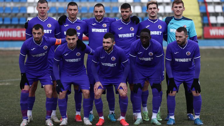  Етър без двама против Септември (Симитли) 