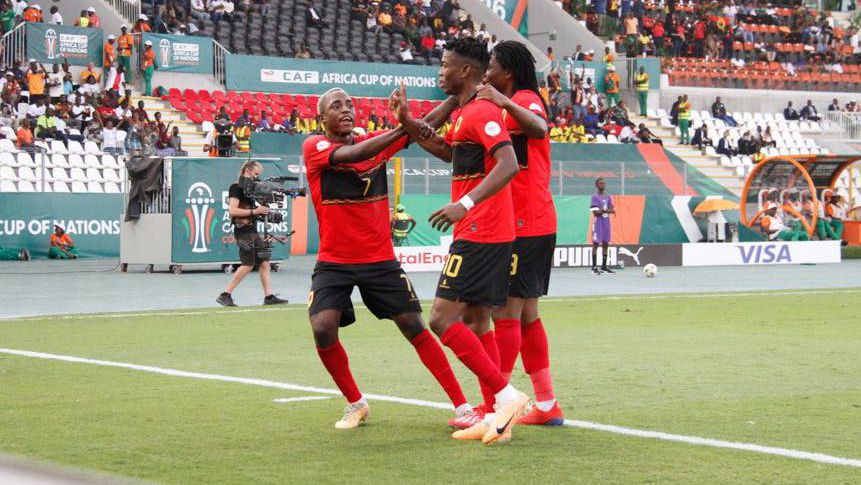 Ангола - Намибия 3:0, "черните антилопи" са на четвъртфинал