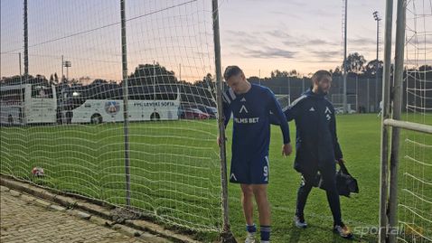 Още една контузия в Левски - голмайсторът също сменен предварително