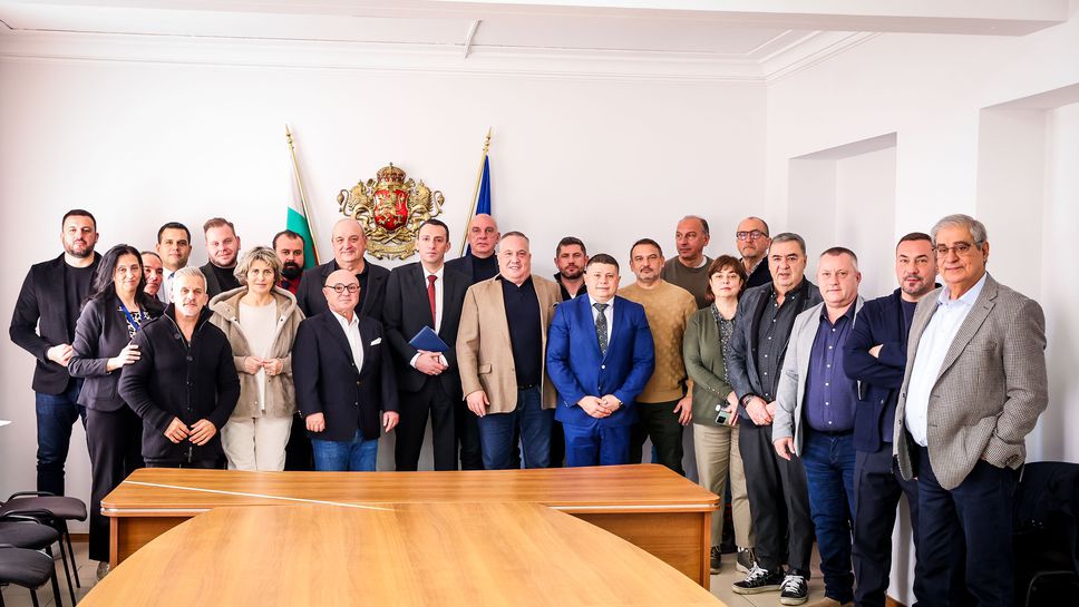 Иван Пешев се срещна с представители на Асоциацията на българските спортни федерации