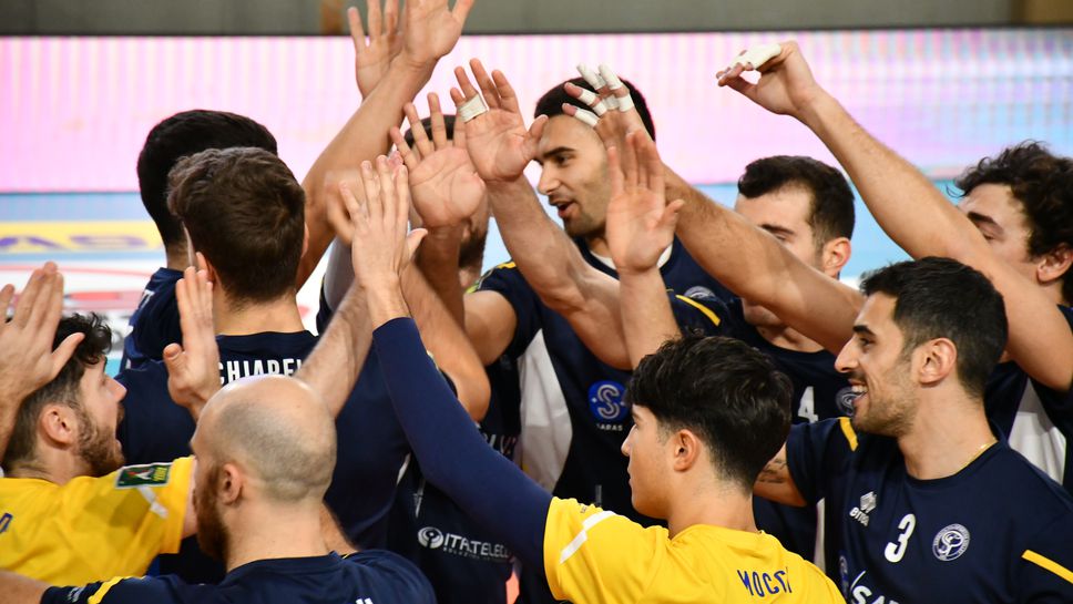 Християн Димитров с 28 точки (5 аса, 4 блока) при победа на Сарлукс Сарок в А3