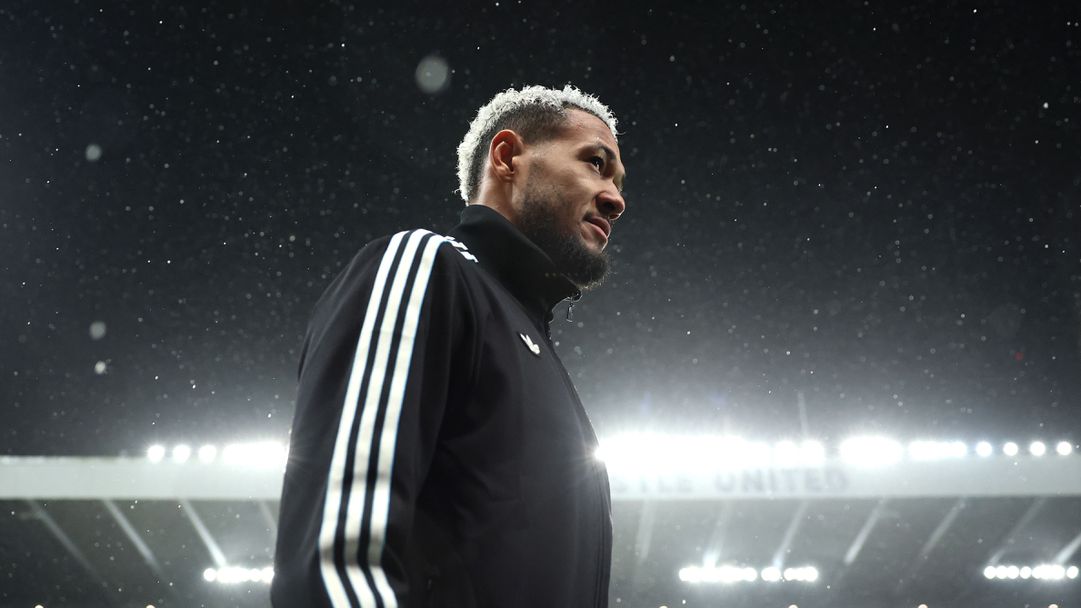 Нюкасъл без Жоелинтон срещу ПСЖ