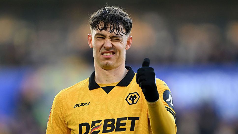 Нападателят на УулвърхамптънЙорген Странд Ларсен е разглеждан като основна опция