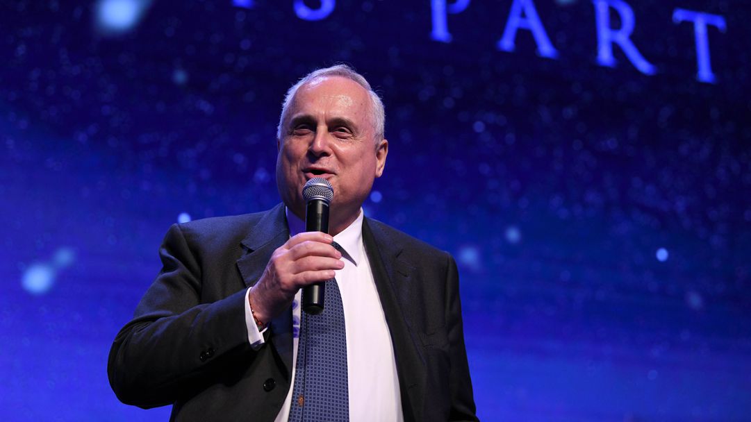 Разследват фен на Специя, звънял 20 пъти на президента на Лацио с искане за играчи