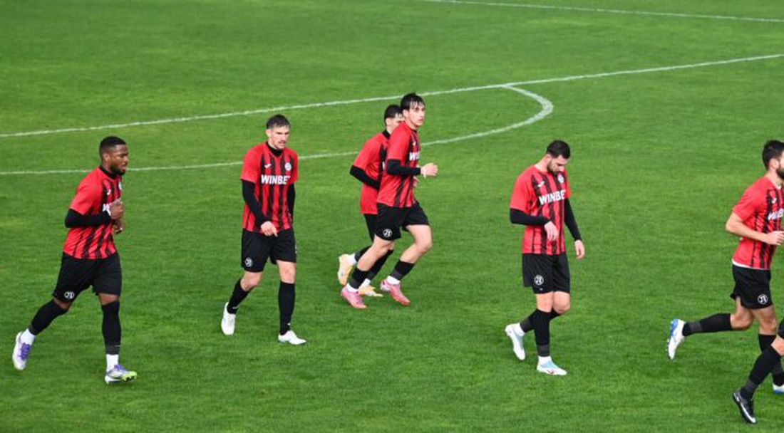 Буря прекрати втората контрола на Локомотив (Пд) в Турция